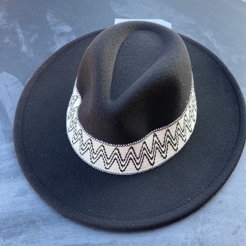 Black and White Time and True Pendleton Fedora - Picture 3 of 8